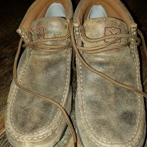 Twisted x driving mocs